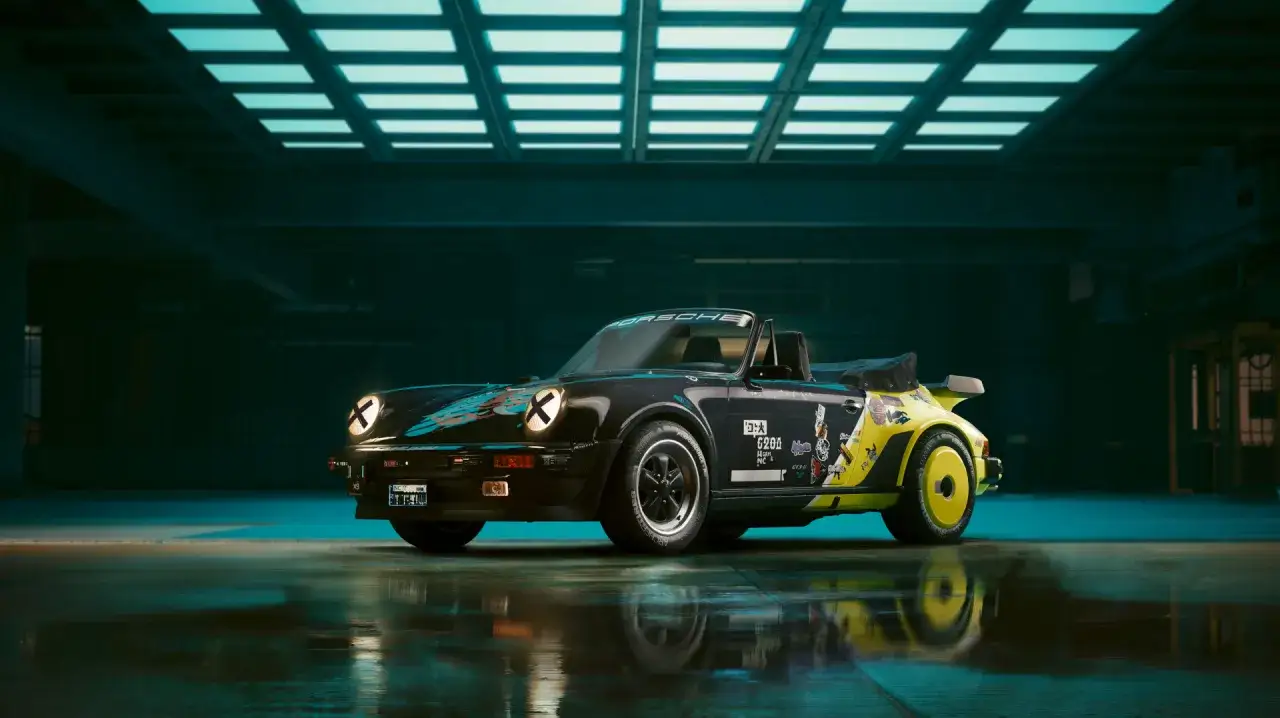 Czarny kabriolet Porsche 911 w stylu cyberpunk, ozdobiony neonowymi grafikami i naklejkami, stoi w futurystycznym garażu.