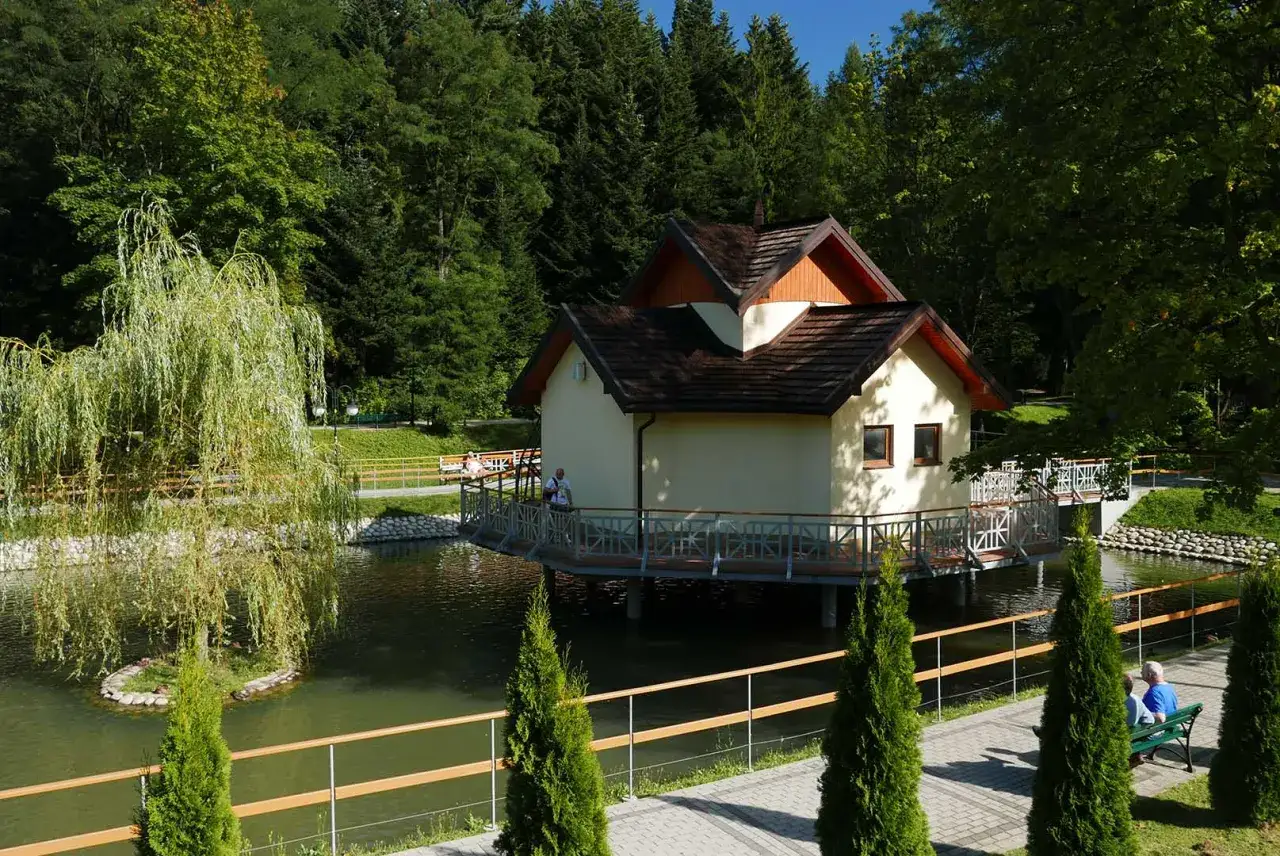 Rymanów-Zdrój Park Zdrojowy atrakcje