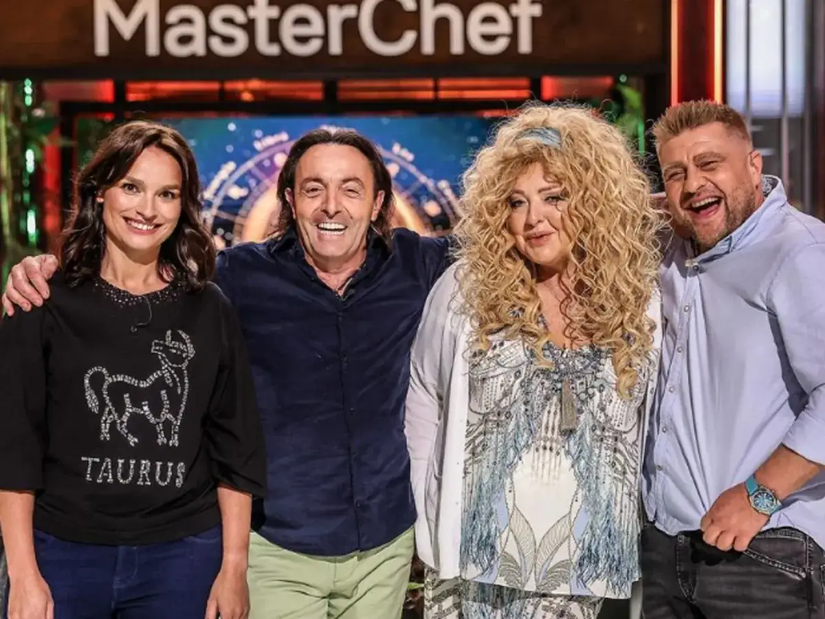 Uśmiechnięci jurorzy MasterChef: Magda Gessler, Michel Moran, Anna Starmach i Mateusz Gessler.