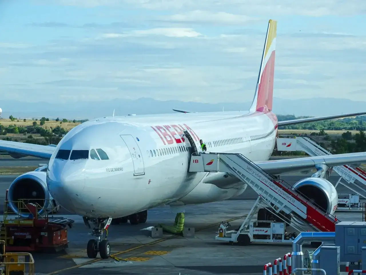 Samolot Iberia z napisem 