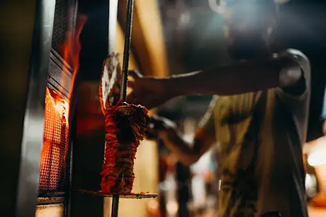 Dlaczego kebab jest popularny w Polsce