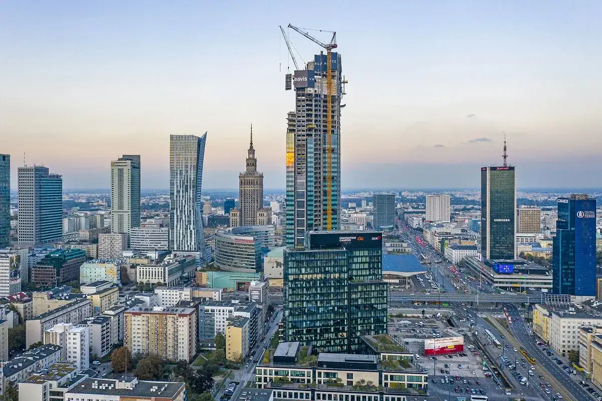 Panorama Warszawy z Varso Tower i Pałacem Kultury