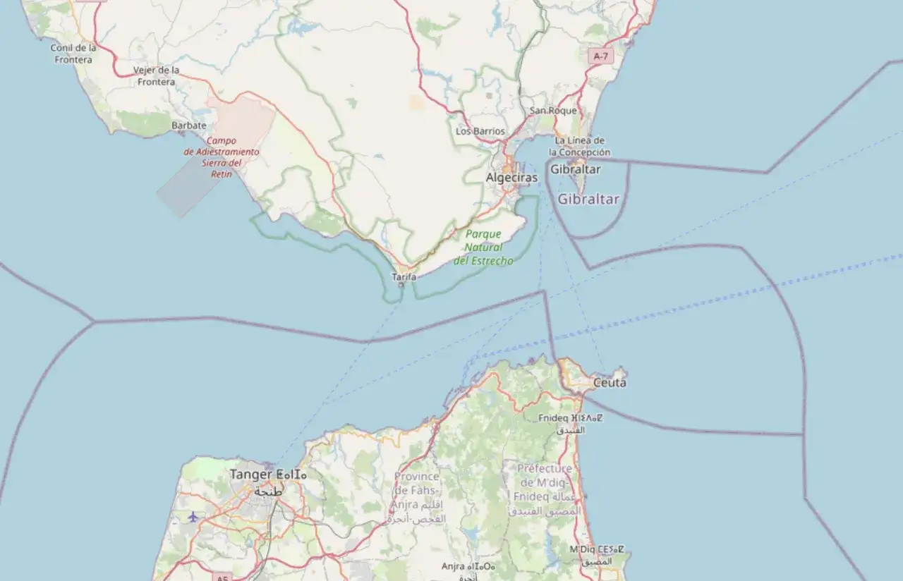 Mapa pokazuje południową Hiszpanię, w tym Kadyks, Taryfę i Algeciras, a także Cieśninę Gibraltarską i Tanger w Maroku.