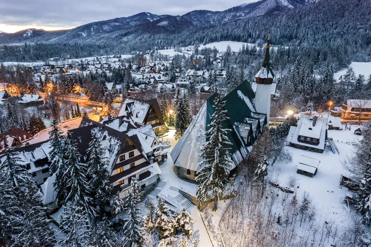 Zakopane zimą i latem