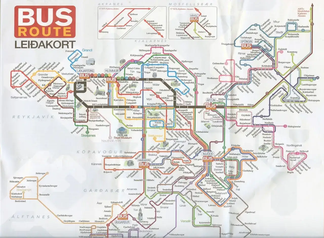 Mappa degli autobus di Reykjavík: scopri come muoversi a Siviglia con questo dettagliato itinerario.