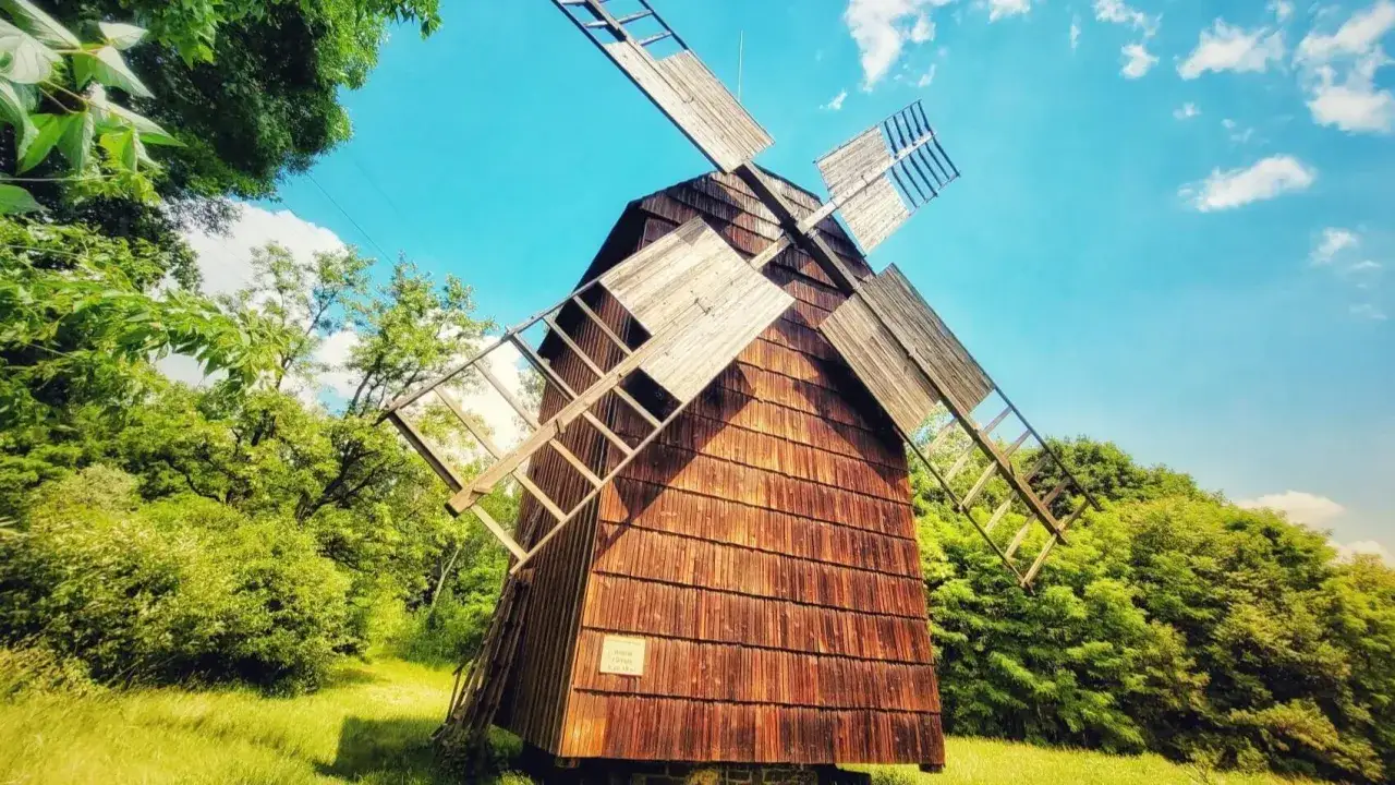 Wiatrak z Grzawy skansen Chorzów