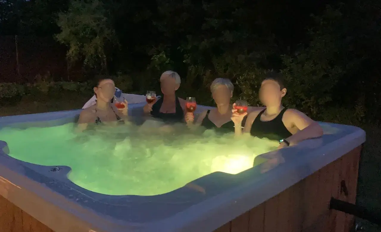 przenośne jacuzzi ogród relaks