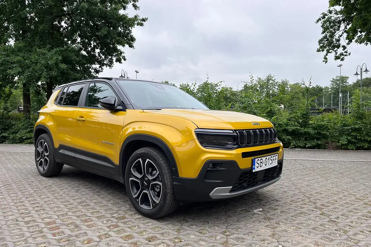 Jeep Avenger różne wersje silnikowe