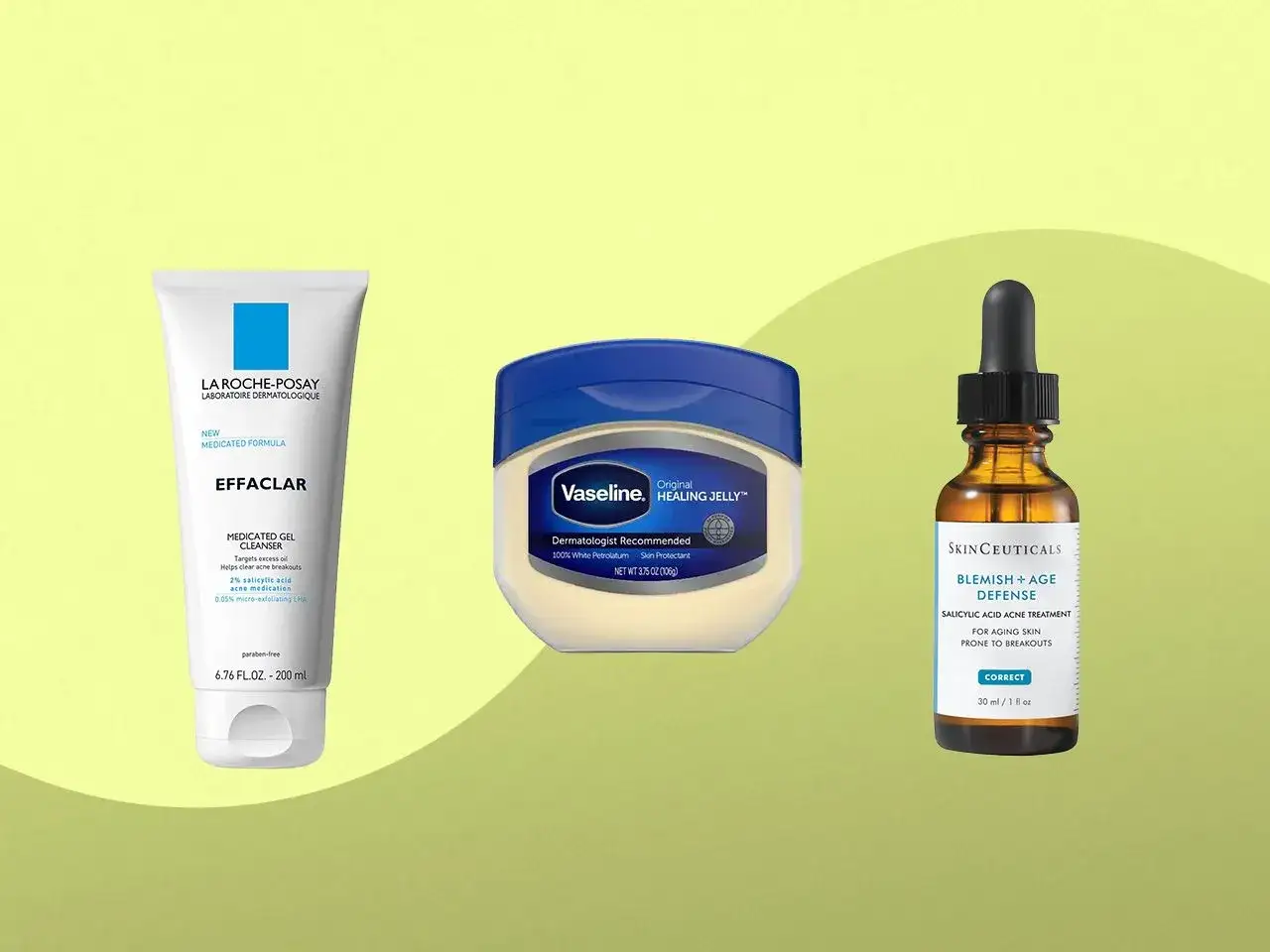 Produkter f&ouml;r att bek&auml;mpa finnar i ansiktet: La Roche-Posay Effaclar reng&ouml;ring, Vaseline Healing Jelly och Skinceuticals Blemish + Age Defense serum.