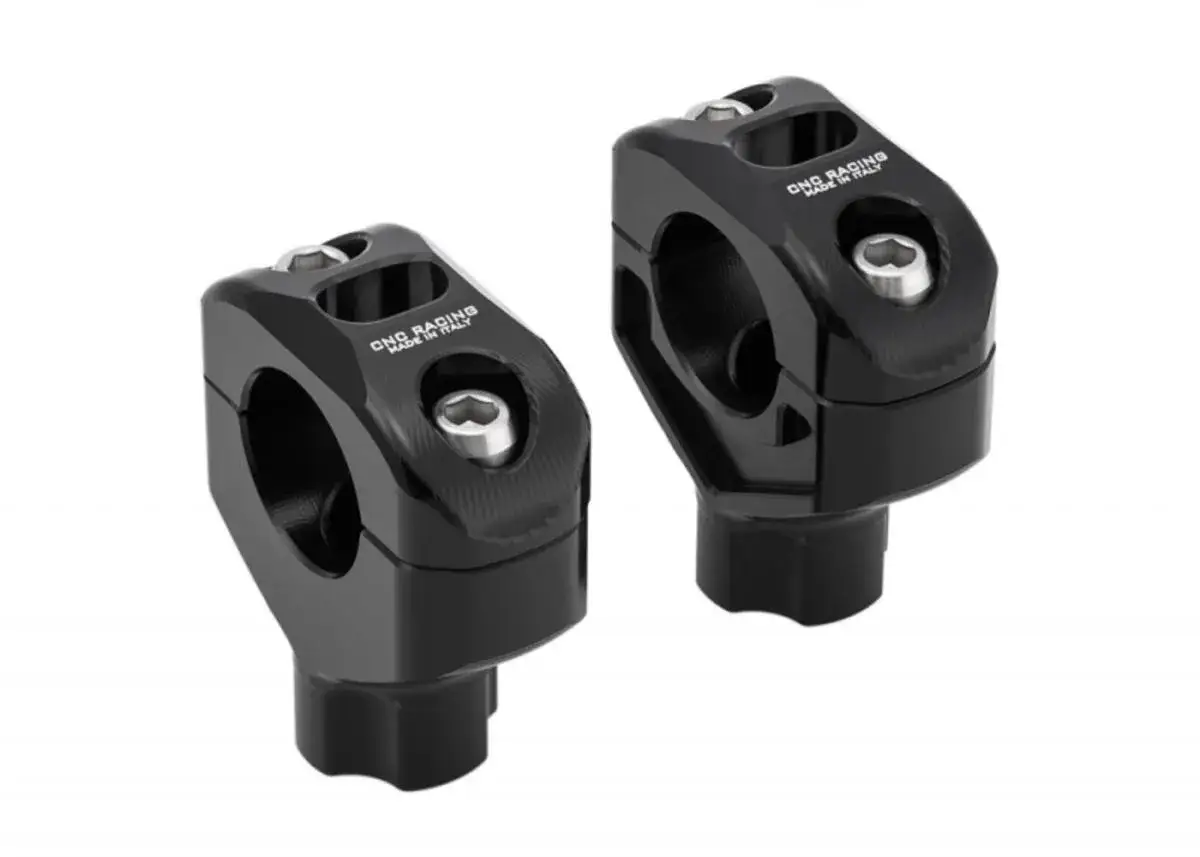 Coppia di risers in alluminio nero CNC Racing per manubrio moto, con logo inciso.