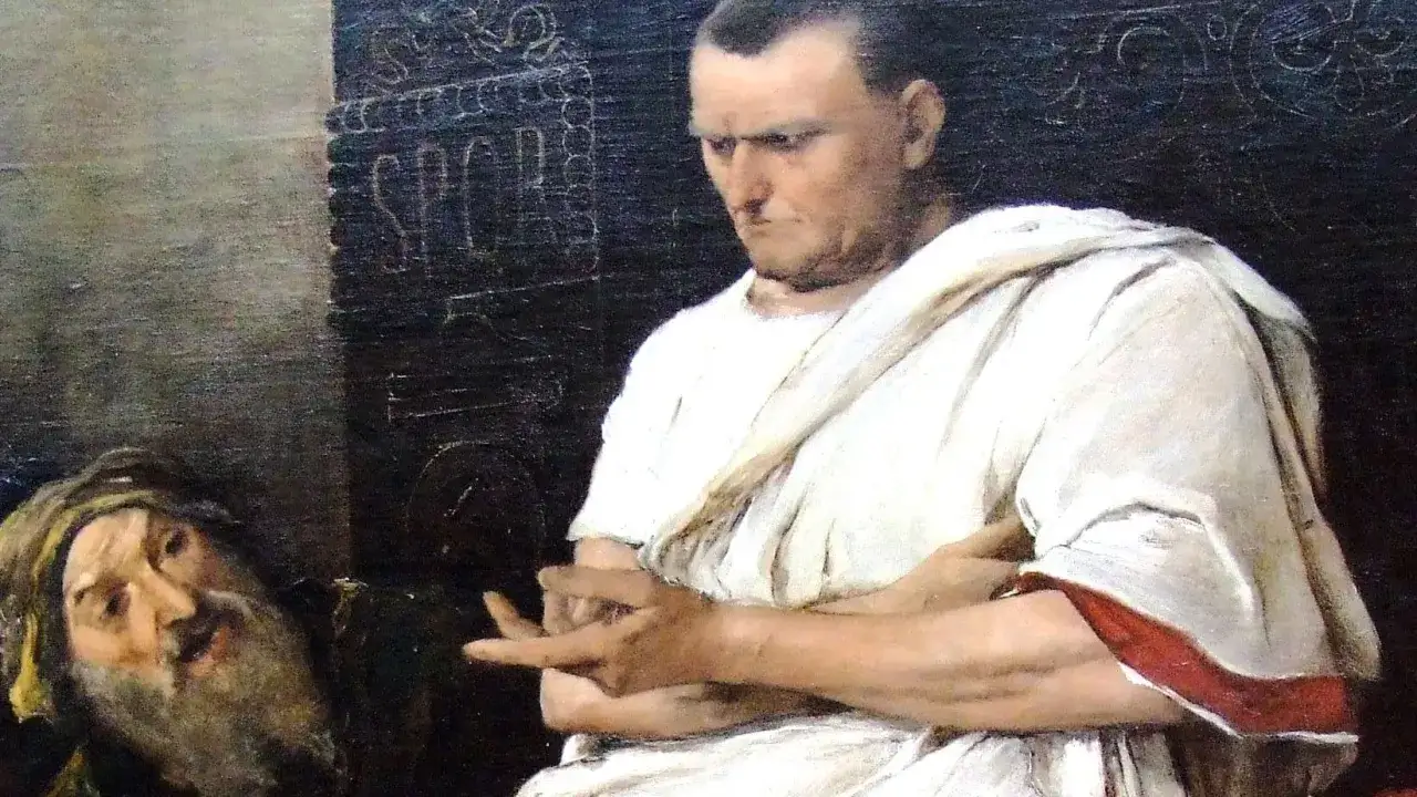 Pontius Pilatus, mit verschr&auml;nkten Armen und nachdenklichem Blick, h&ouml;rt einem b&auml;rtigen Mann zu.