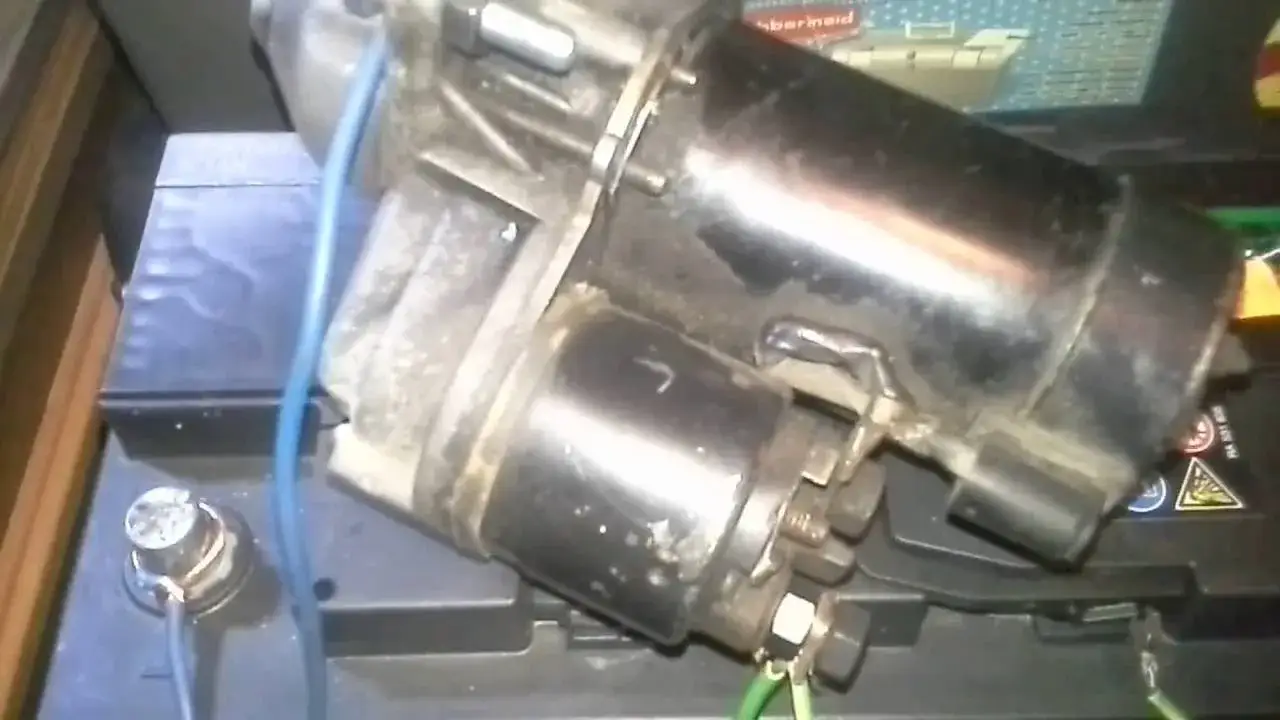 rozrusznik lokalizacja silnik benzynowy diesel boxer schemat
