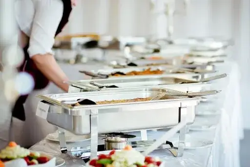 koszty założenia firmy cateringowej sprzęt kuchnia