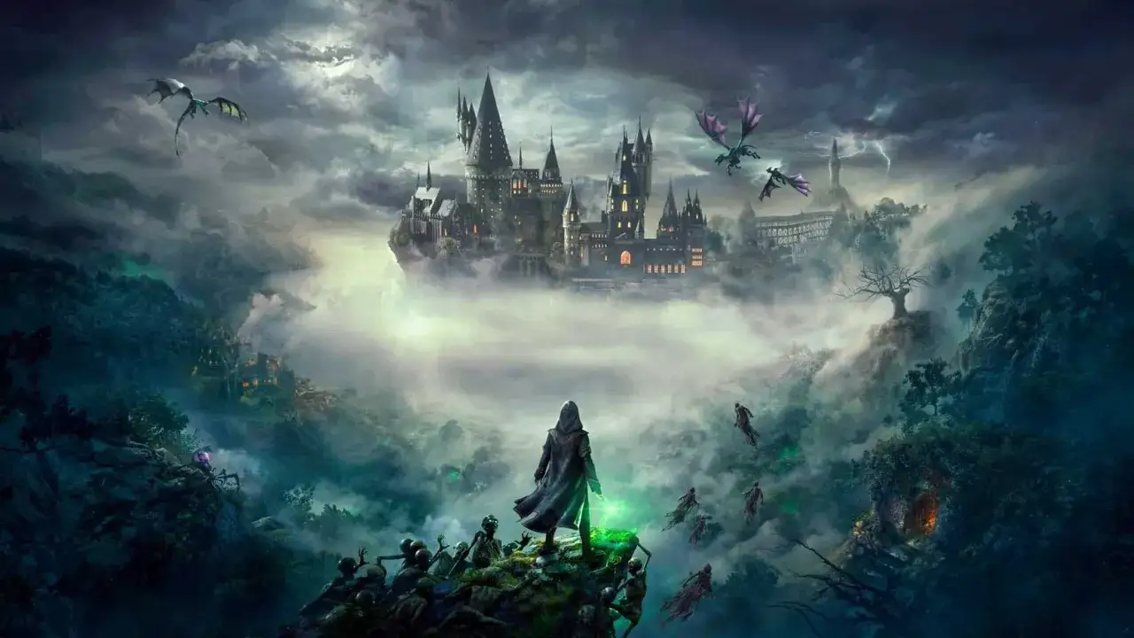 Un mago con capa observa un castillo flotante y dragones. El mundo de Hogwarts Legacy 2 se revela entre nieblas y criaturas fant&aacute;sticas.