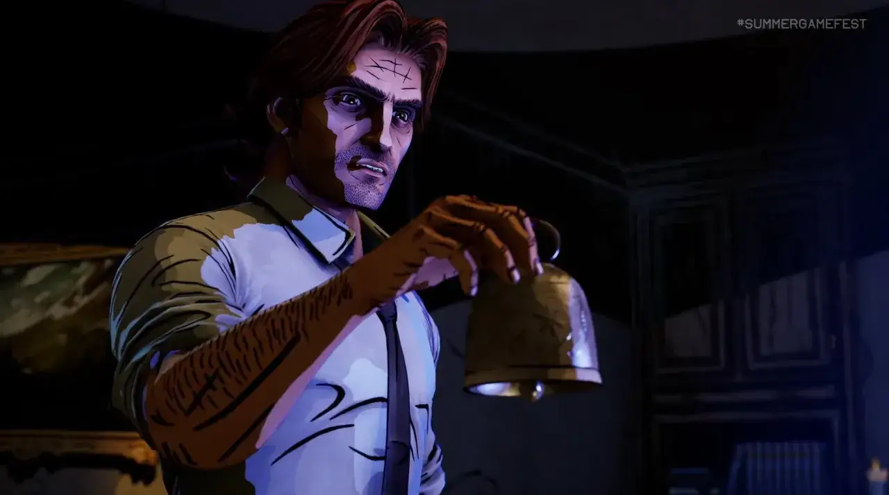 Bigby Wolf, en The Wolf Among Us 2, sostiene una campana con expresión tensa.
