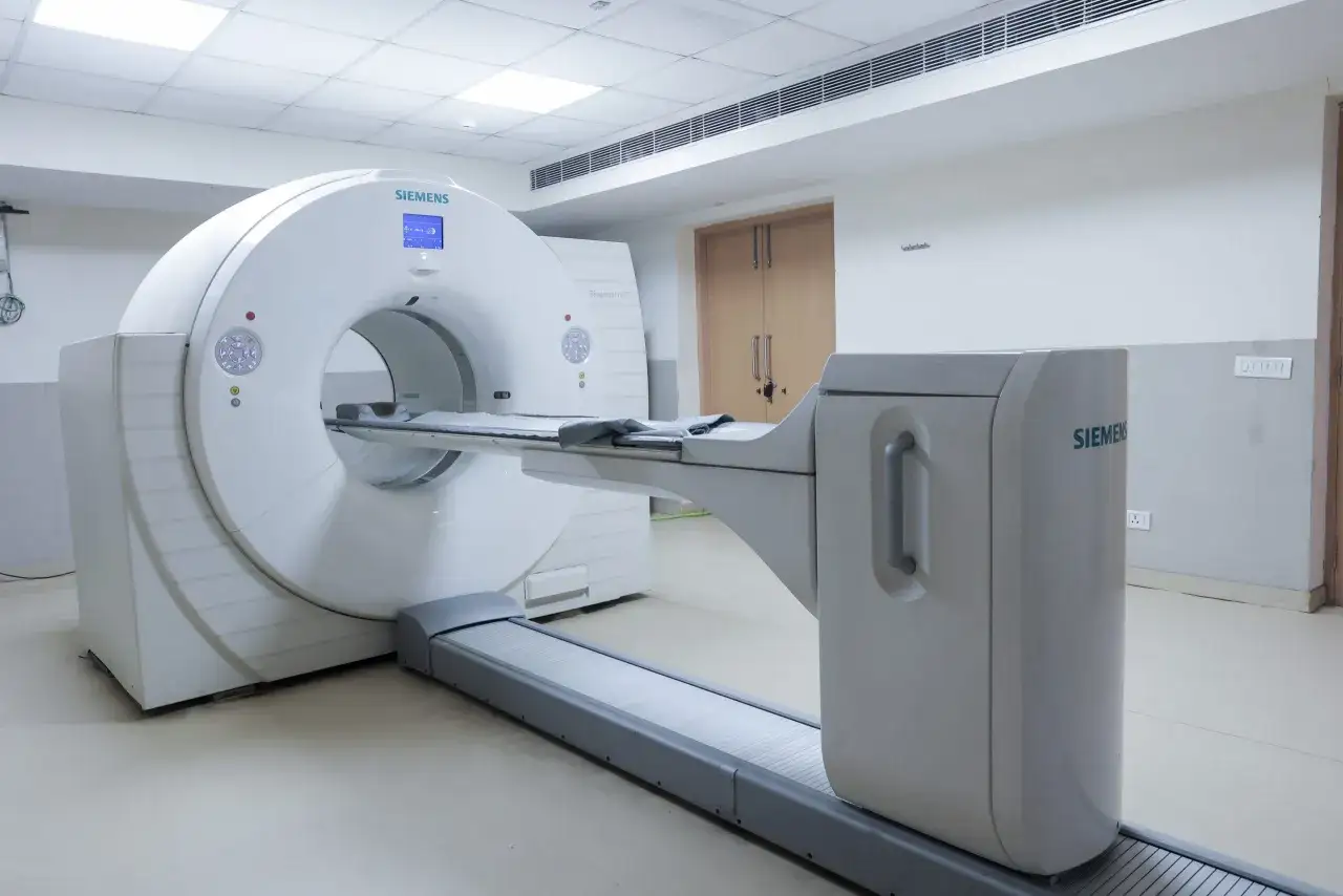 Nowoczesny aparat PET-CT Siemens Biograph mCT. Sprawdź aktualne badanie PET cena i dowiedz się więcej o diagnostyce.