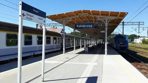 Dworzec PKP Kołobrzeg pociąg