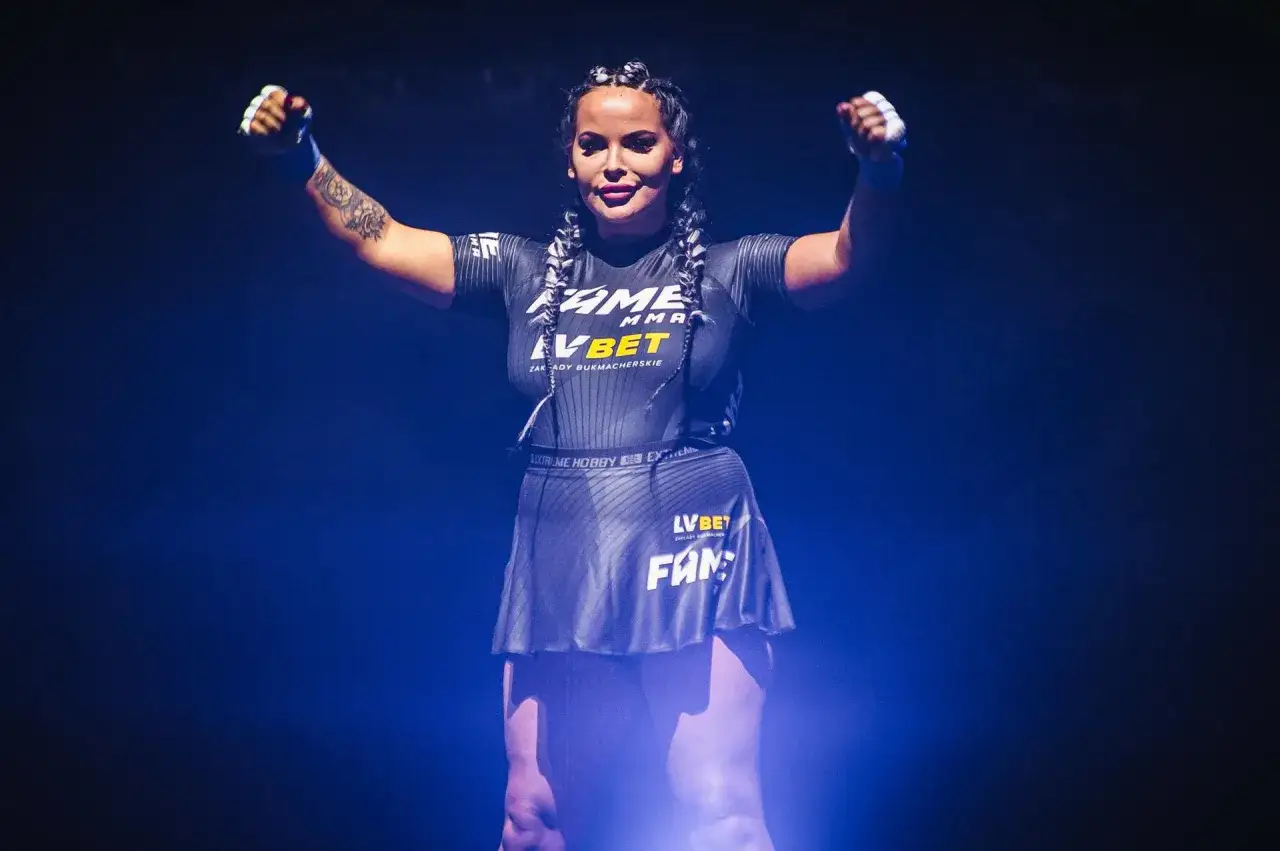 Esmeralda Godlewska FAME MMA