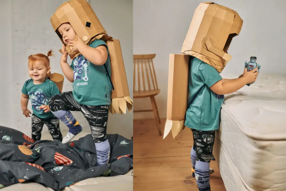 Dziecko w stroju kosmonauty DIY