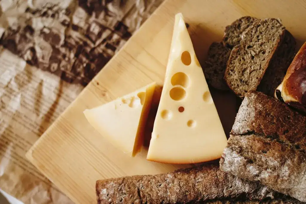 Zdjęcie Czy ser ma gluten? Sprawdź, które sery są bezpieczne dla Ciebie