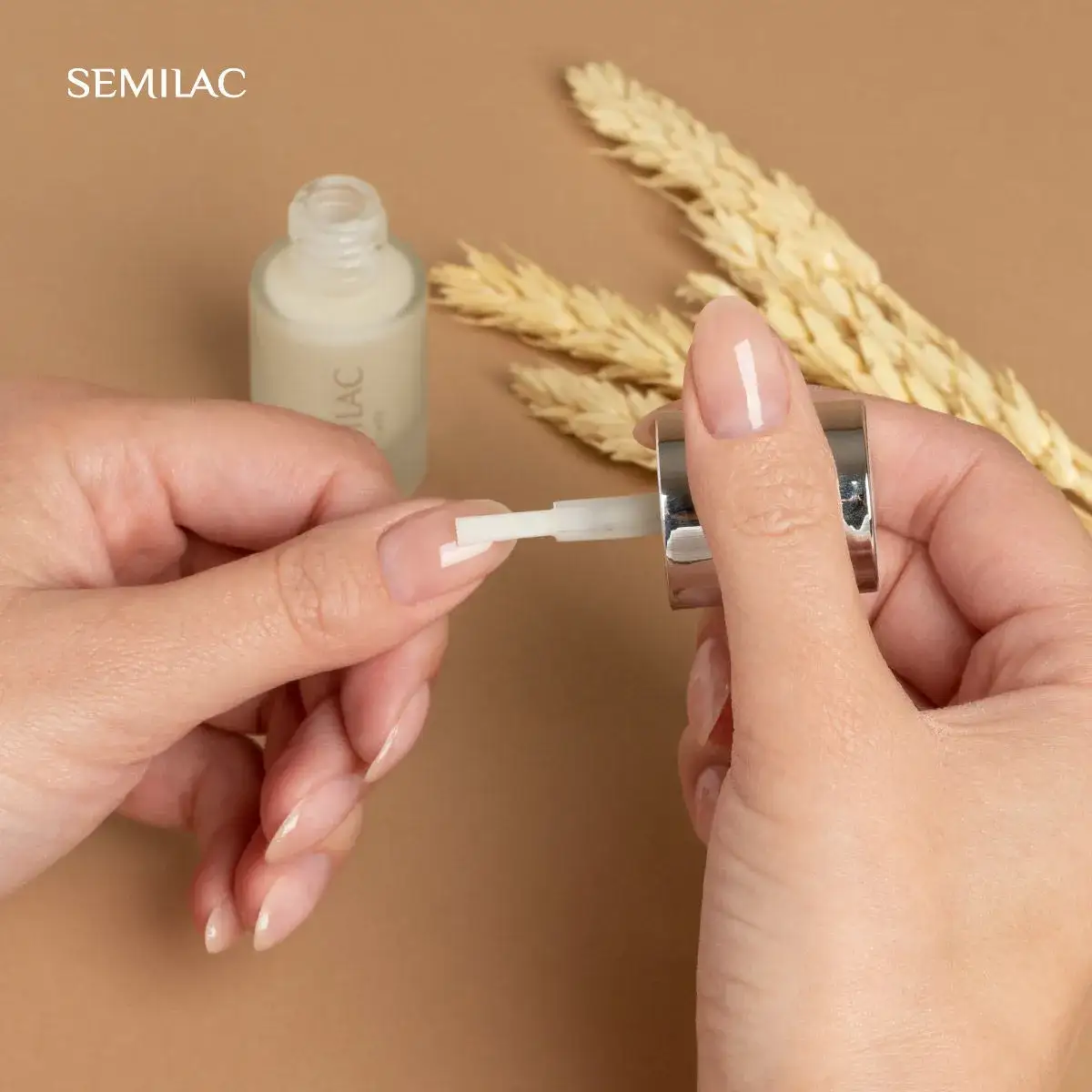 Zdjęcie Jak używać oliwki Semilac Care do manicure, by uzyskać najlepsze efekty?