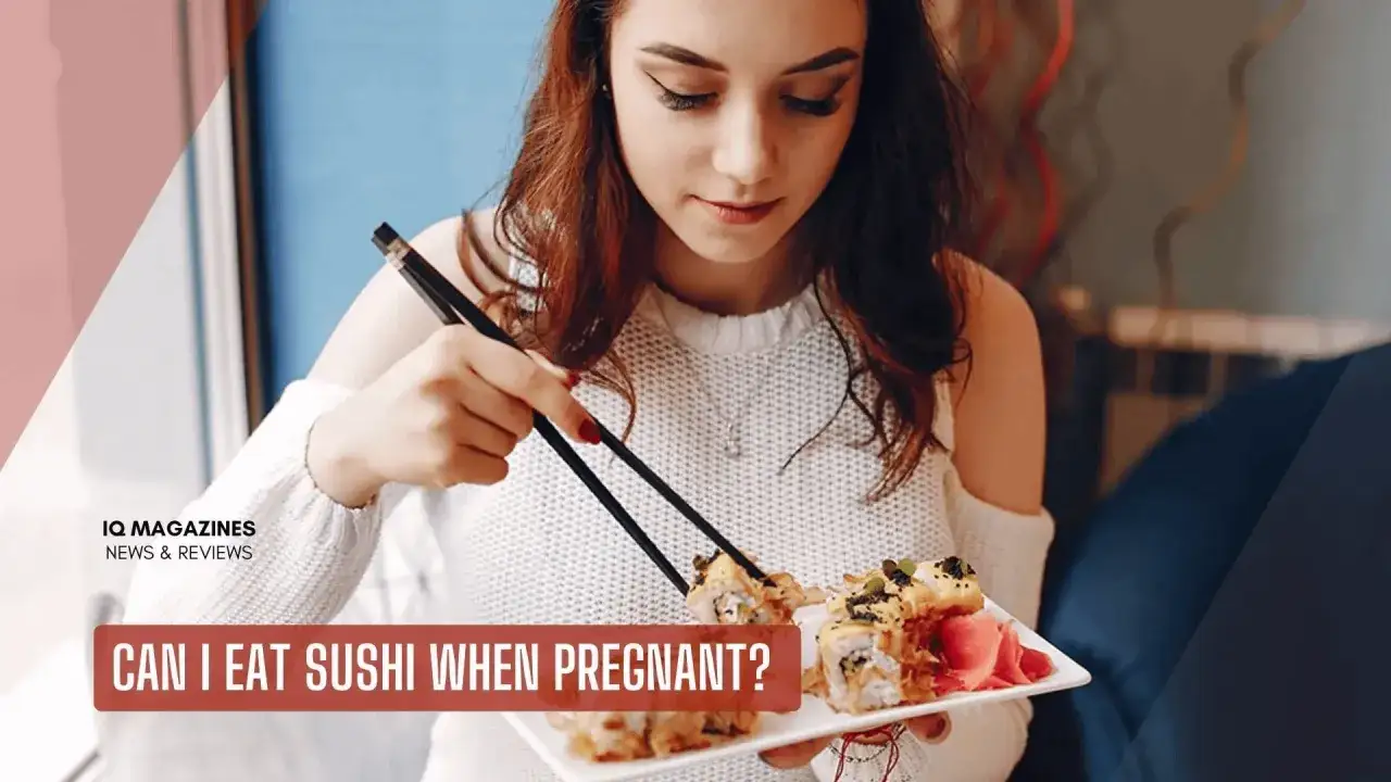 Kobieta z pałeczkami próbuje sushi. Czy można jeść sushi w ciąży?