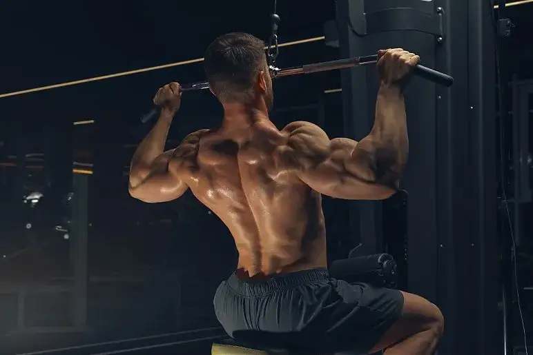 trening siłowy i cardio redukcja