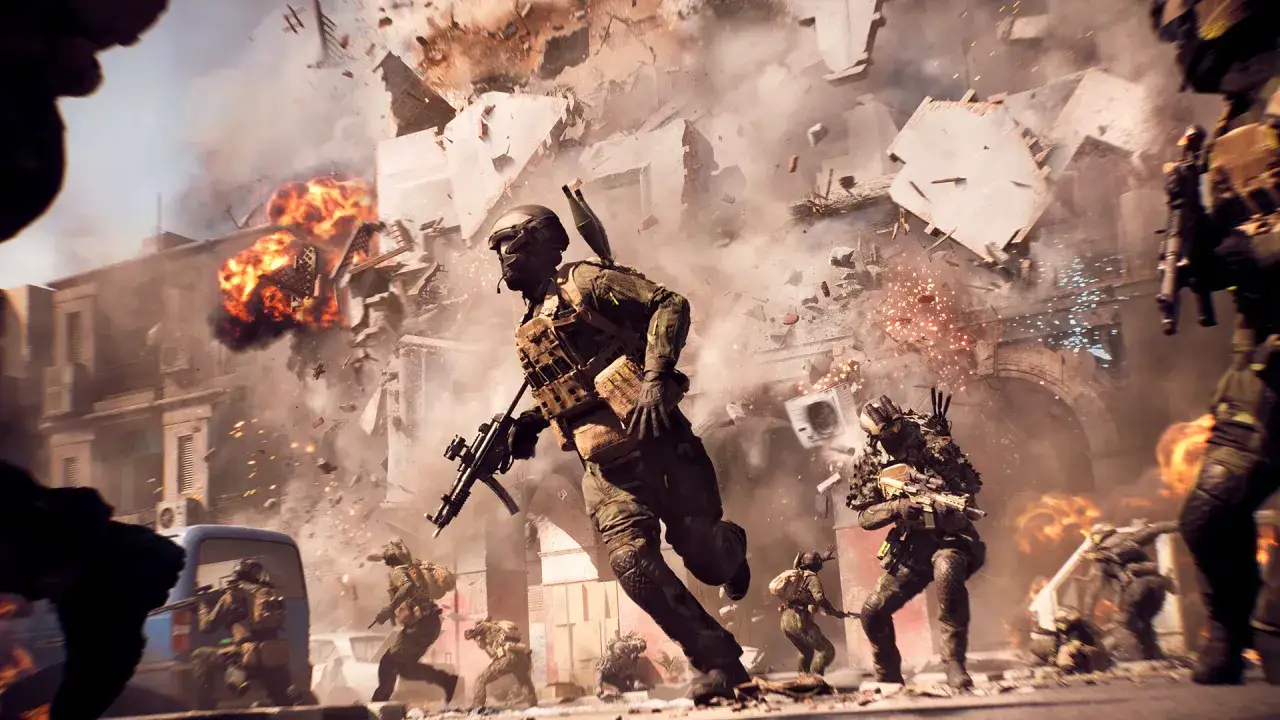 Żołnierze w akcji na polu bitwy, otoczeni eksplozjami i gruzami. Intensywna rozgrywka w stylu battlefield battle royale.