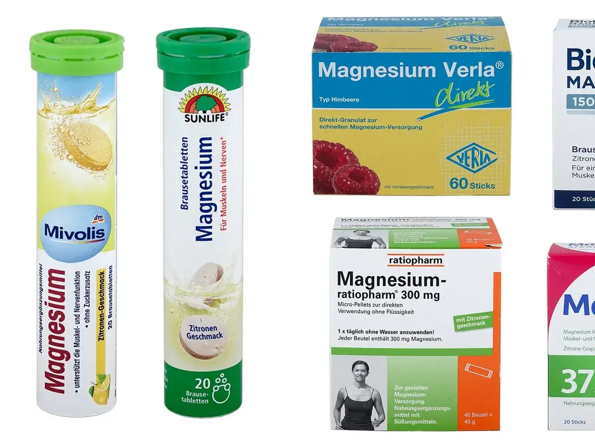 Verschiedene Magnesiumpräparate, z.B. für die Schwangerschaft: Brausetabletten und Granulat in Zitrone- und Himbeergeschmack.