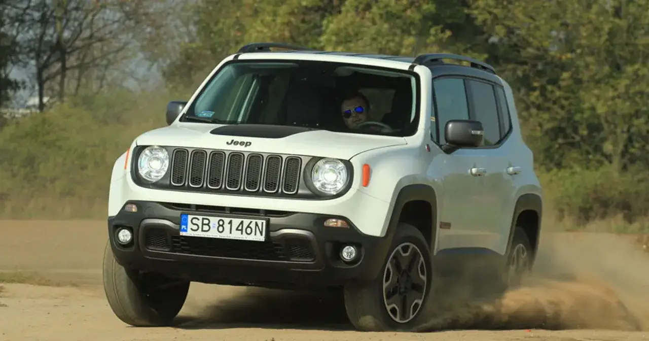 Jeep Renegade w r&oacute;żnych środowiskach: miasto, trasa, teren