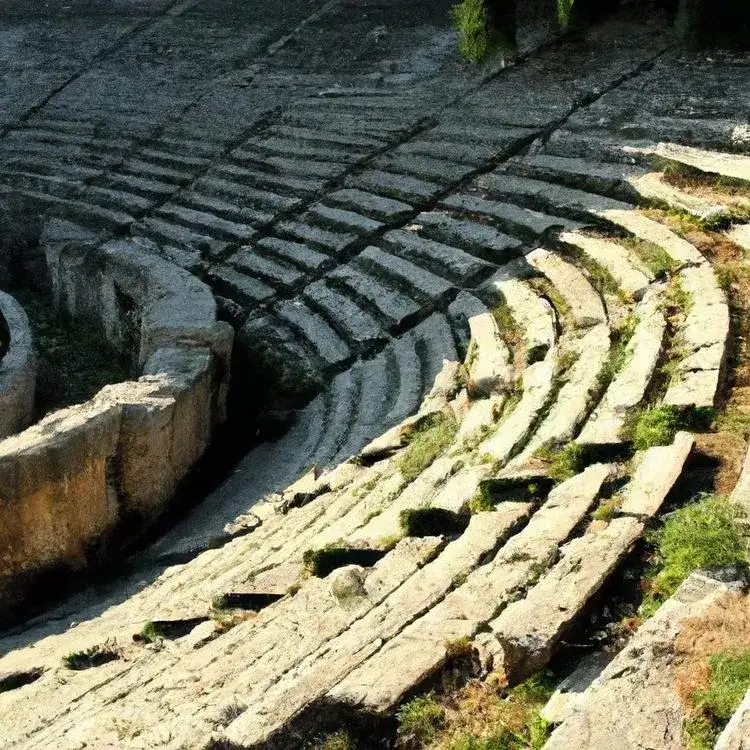 Zdjęcie Jak wyglądał teatr grecki? Odkryj jego niezwykłe tajemnice i architekturę