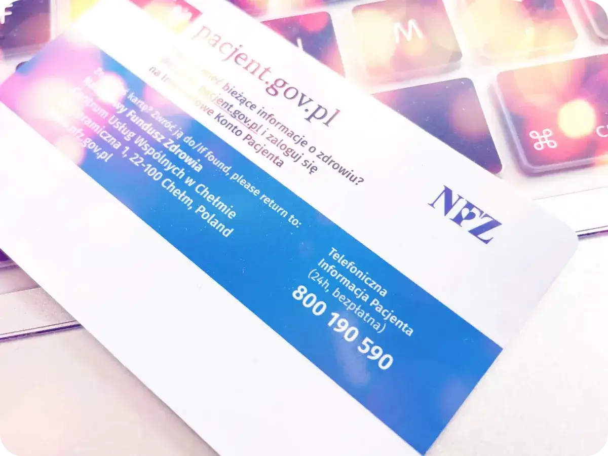 Karta EKUZ Konin na klawiaturze. Informacje o zdrowiu i NFZ.