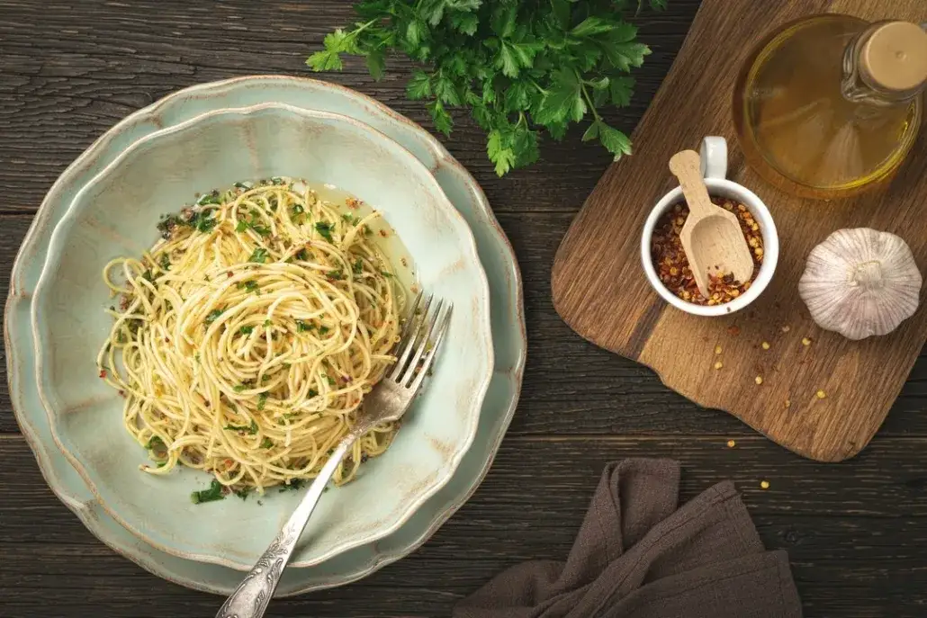 Gotowanie spaghetti aglio olio krok po kroku