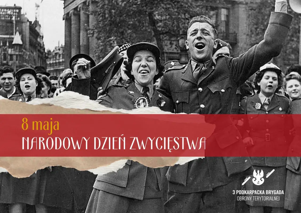 8 maja to Narodowy Dzień Zwycięstwa. Radosny żołnierz i kobiety w mundurach świętują koniec wojny.
