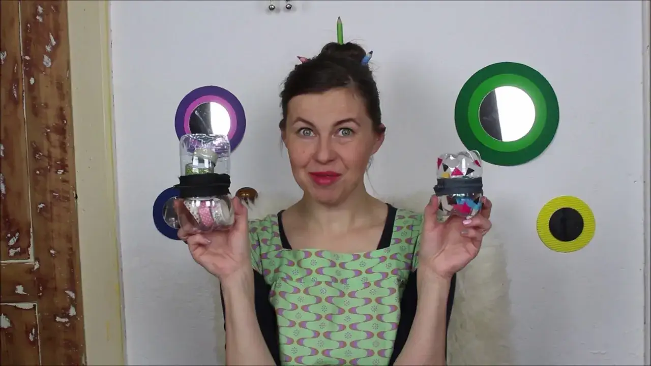 zamek z plastikowych butelek DIY