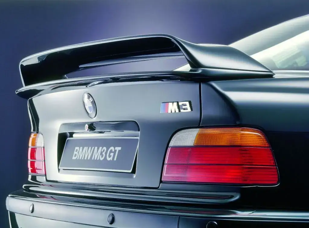 BMW E36 M3 GT spoiler oryginał vs replika