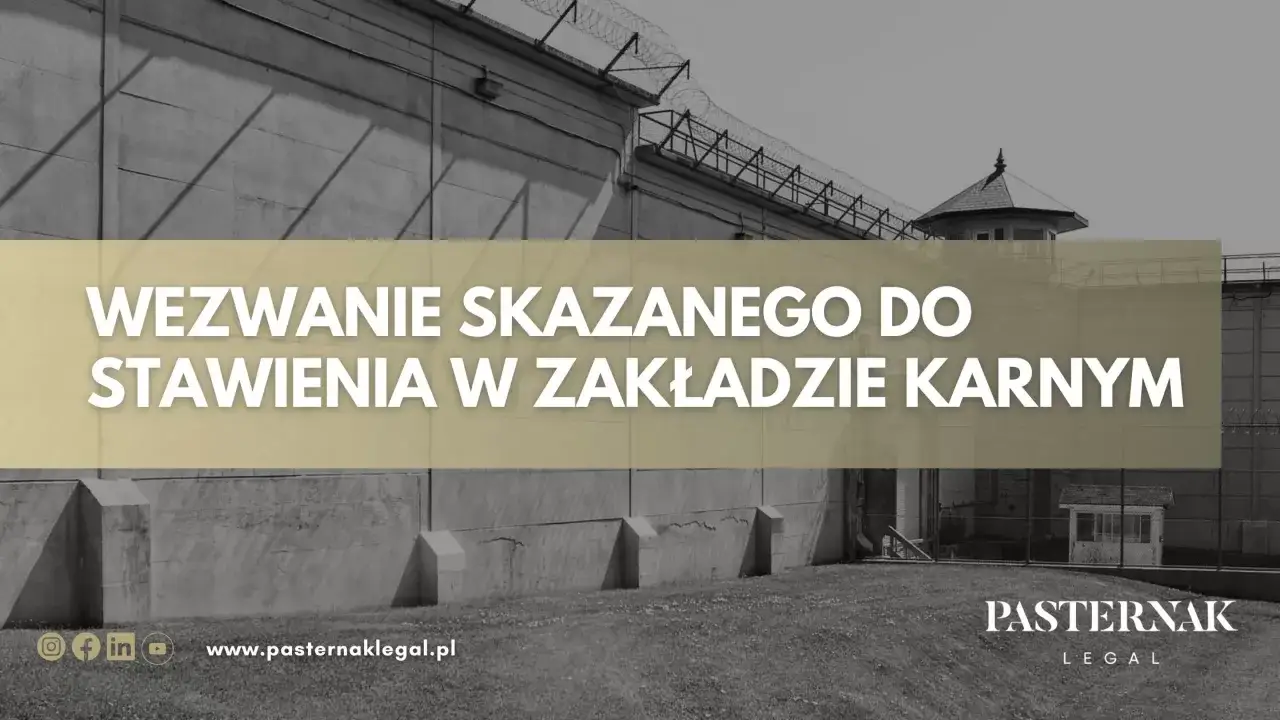 Wezwanie skazanego do stawienia w zakładzie karnym. Obraz przedstawia mury więzienne i wieżę strażniczą.
