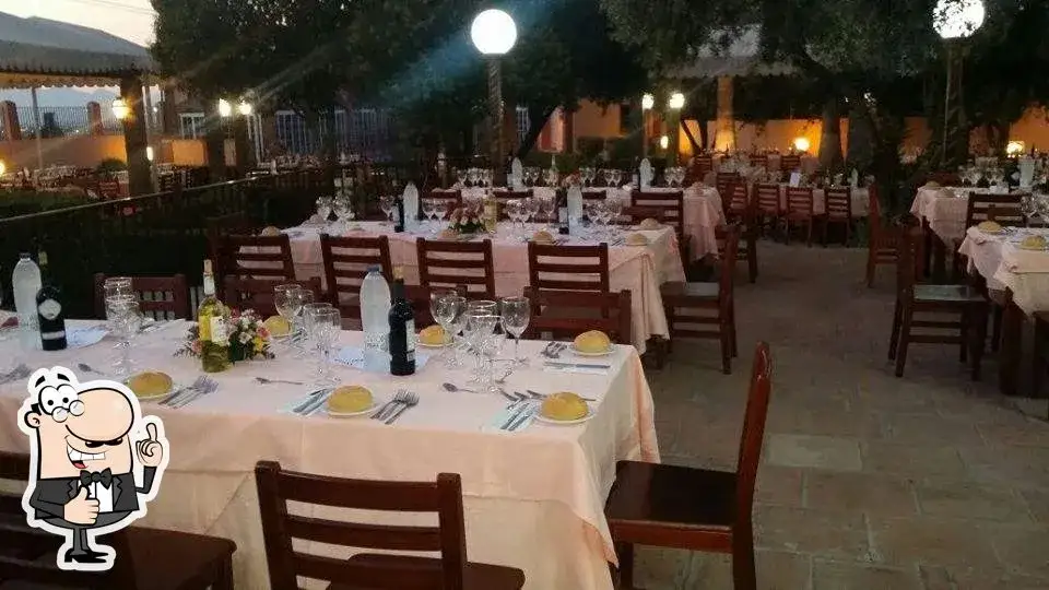 exterior restaurante la galer&iacute;a og&iacute;jares