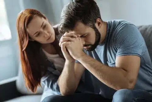 para rozmawia o podziale obowiązków, asertywna komunikacja w związku