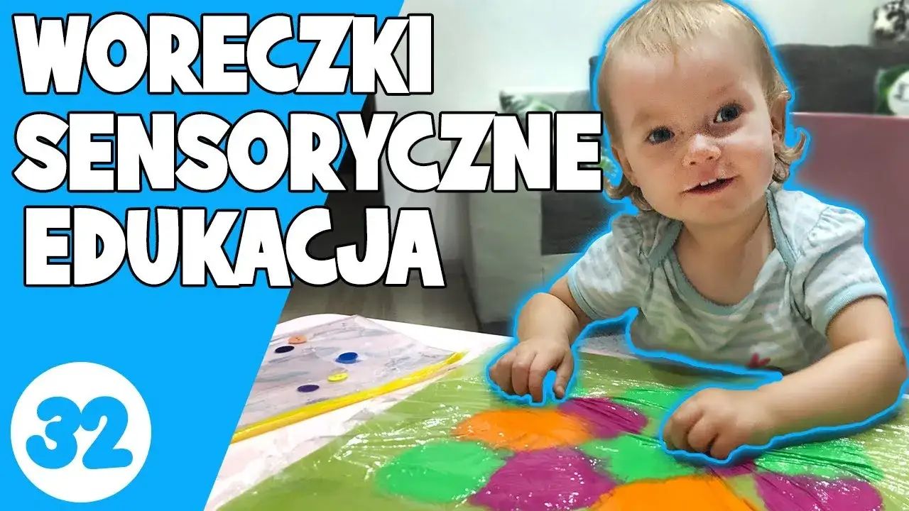 dziecko bawi się woreczkami sensorycznymi pomysły