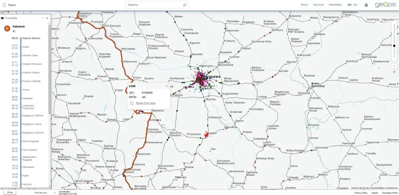 Mapa pokazuje, jak jedzie pociąg z Katowic do Gdyni, z przystankami w Łodzi i Warszawie.