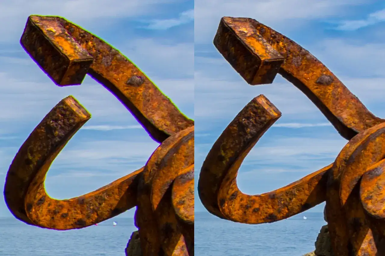 Comparaci&oacute;n de imagen: a la izquierda, se observa **que es la aberraci&oacute;n crom&aacute;tica** con bordes verdes y morados en la escultura oxidada; a la derecha, la imagen corregida.