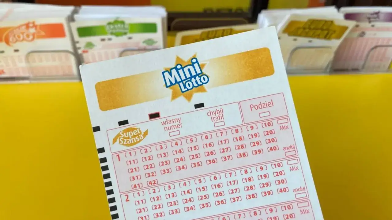 Kupon Mini Lotto z polami do wyboru liczb. Zastanawiasz się, ile do wygrania w Mini Lotto? Sprawdź swój szczęśliwy numerek!