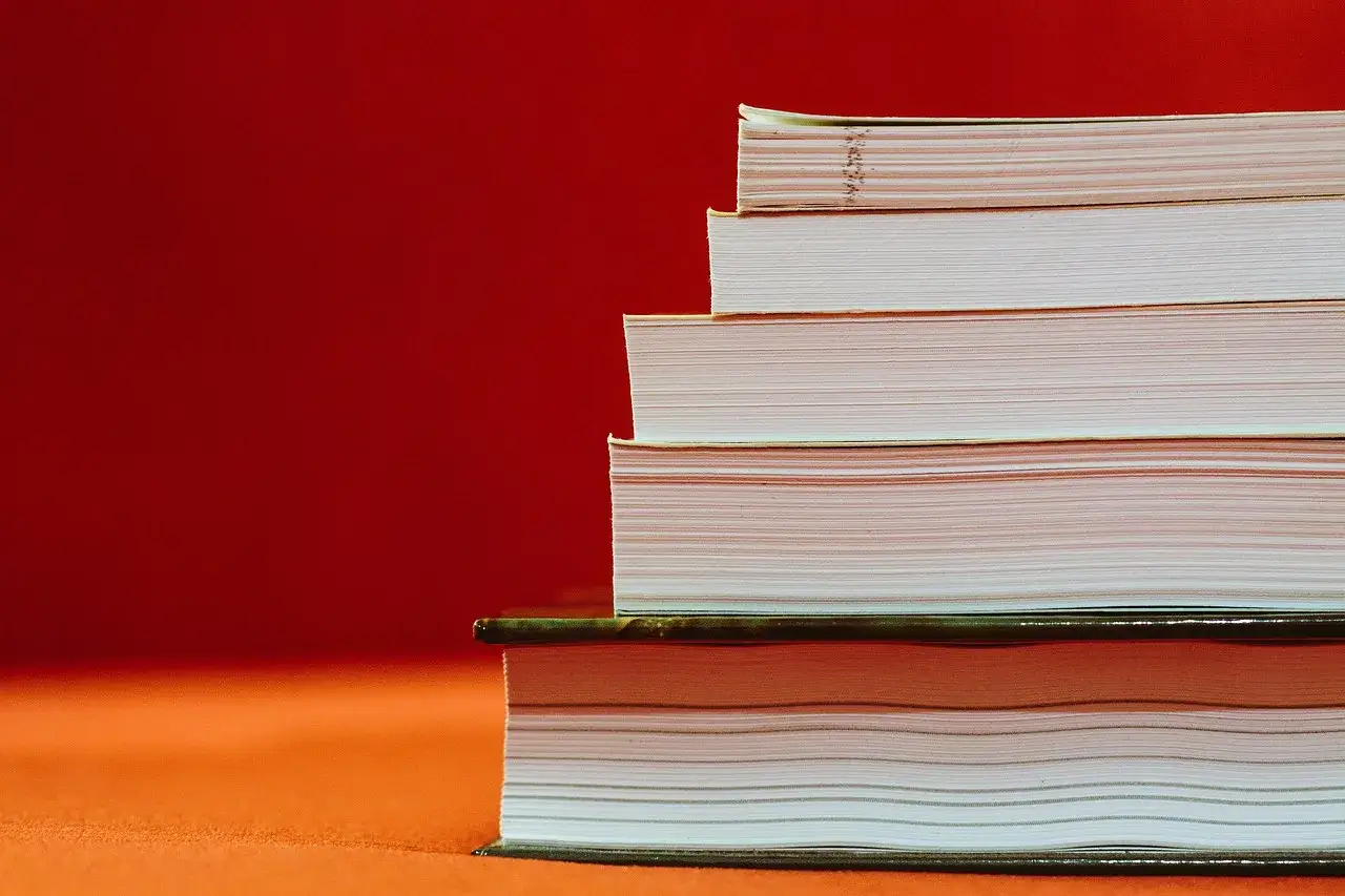 Zdjęcie Czy literatura uczy człowieka jak żyć? Odkryj jej wpływ na moralność