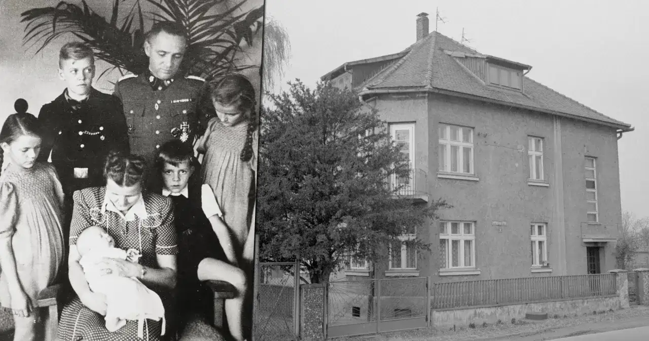 Rodzina z dziećmi pozuje do zdjęcia z ojcem w mundurze. Obok widoczny dom, w którym mieszkał komendant.