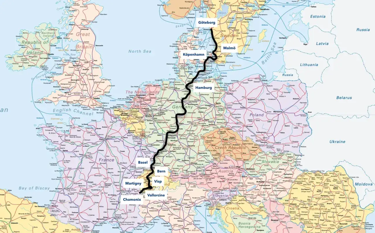 Karta visar en t&aring;grutt fr&aring;n Sverige, genom Danmark och Tyskland, ner till Alperna. En resa med t&aring;g till Tyskland &auml;r m&ouml;jlig via denna rutt.