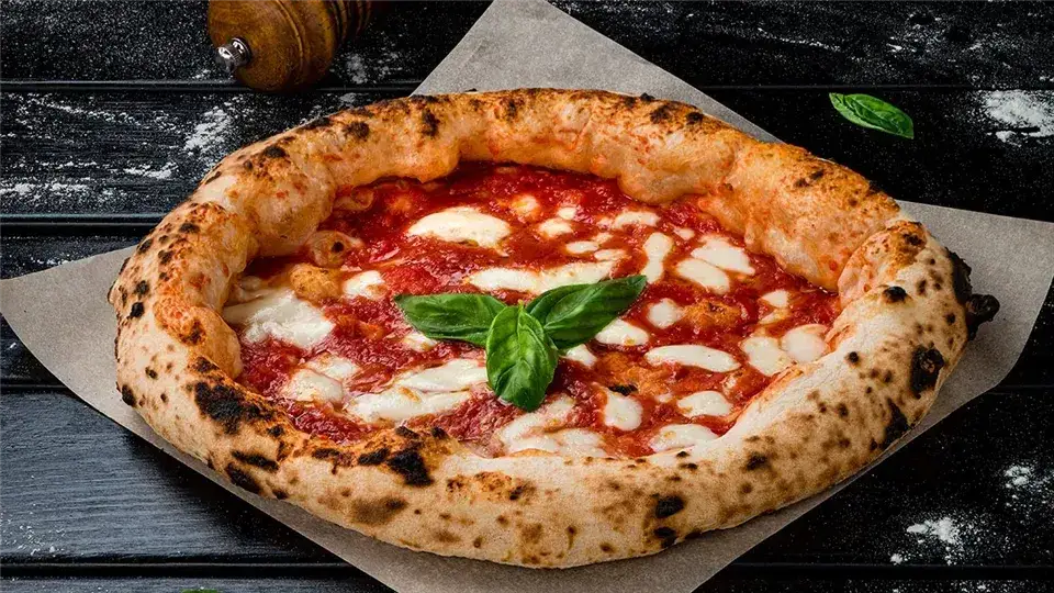 tradycyjna pizza neapolitańska