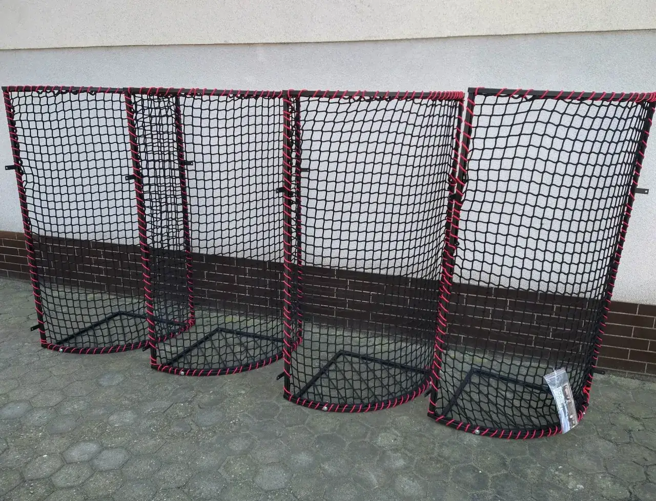 Błędy w konstrukcji paśnika dla koni