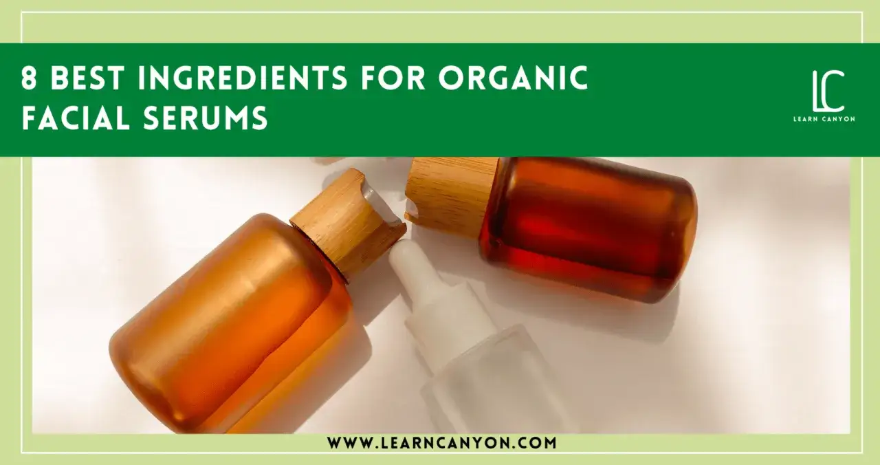 Tres frascos de vidrio &aacute;mbar y blanco con goteros, que muestran la variedad de un serum facial org&aacute;nico.
