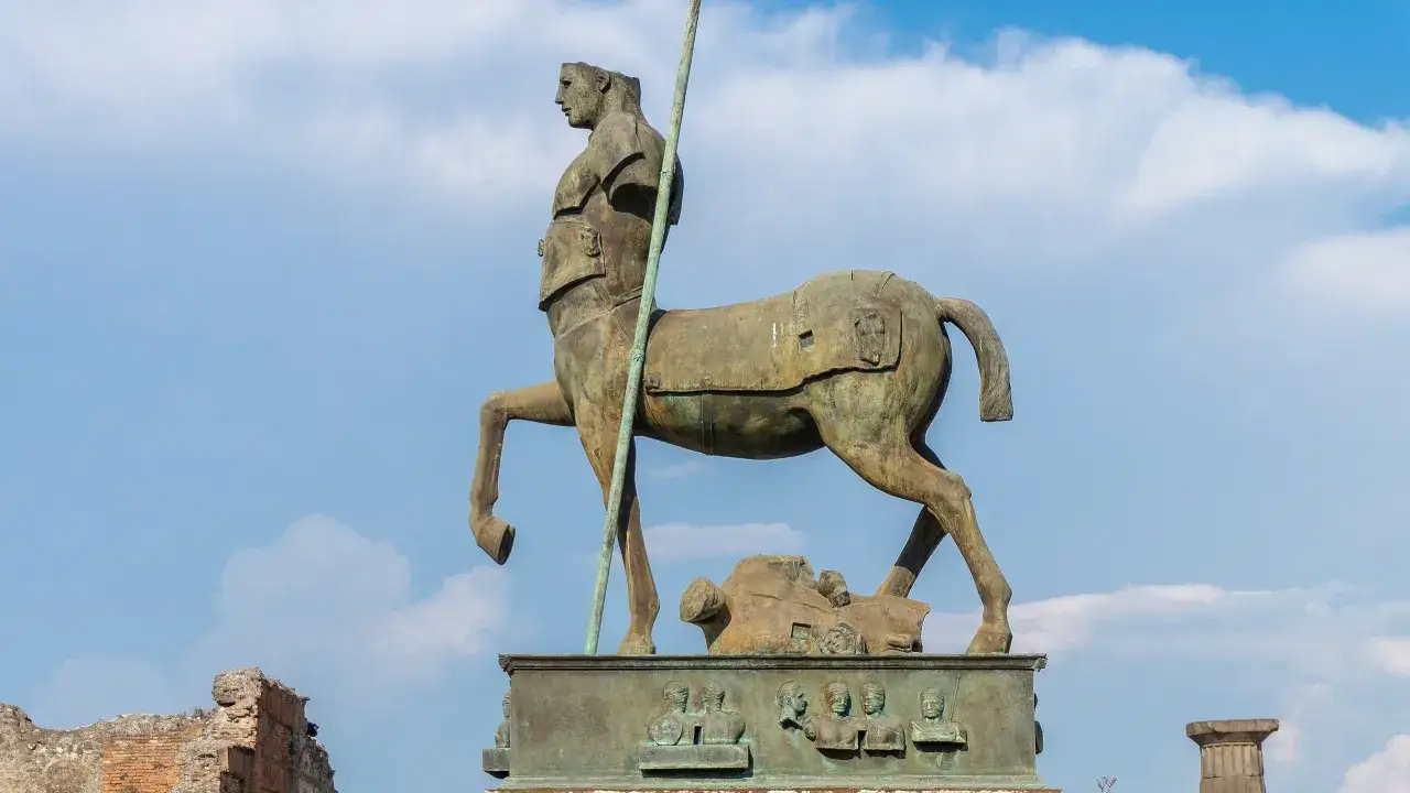 Centaur w sztuce współczesnej